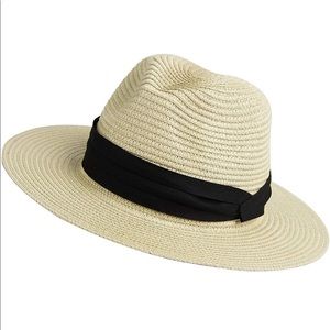 Straw packable hat